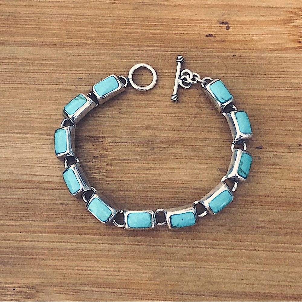 $184  Old Mexico Turquoise Estate Bracelet  33 Grams  Marked 925 MEXICO